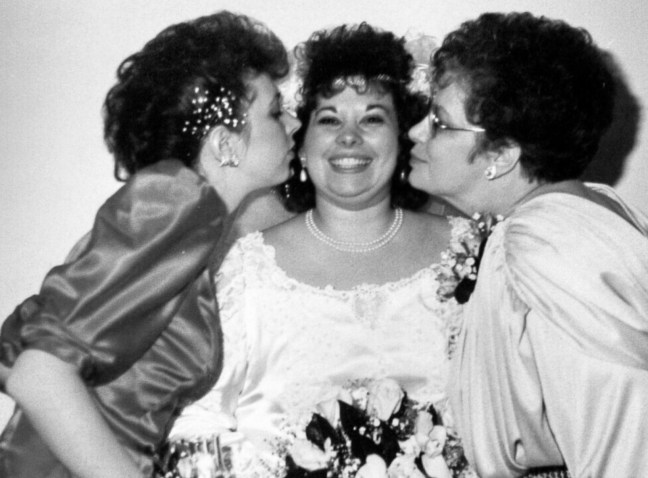 af019dec-b67e-4e33-a91a-e2f2a758f2a2